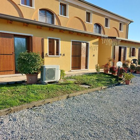 Agriturismo Il Melograno Tessera Exterior photo